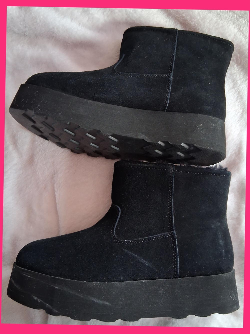 Women's Boots - Picture 3 of 5